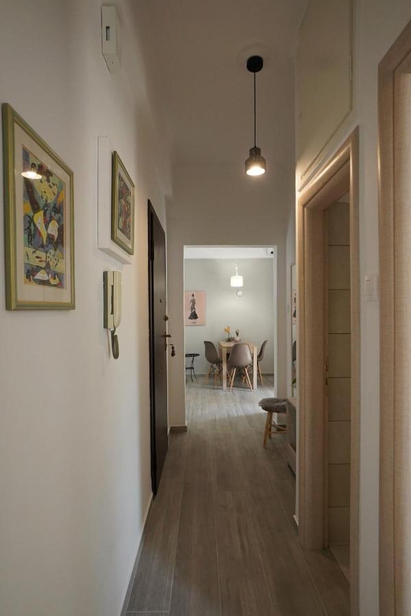 Athens Central Apartment 2 Mins To Metro エクステリア 写真